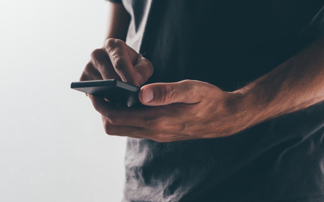 nouvelle-arnaque-sextorsion-emails-envoyes-compte-messagerie-utilisateur